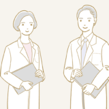 男性医師と女性医師のイラスト